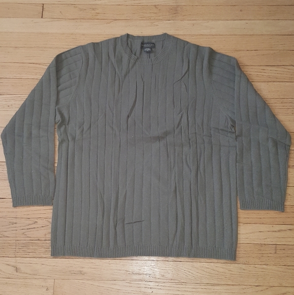 Banana Republic Other - 100% Cashmere Crewneck